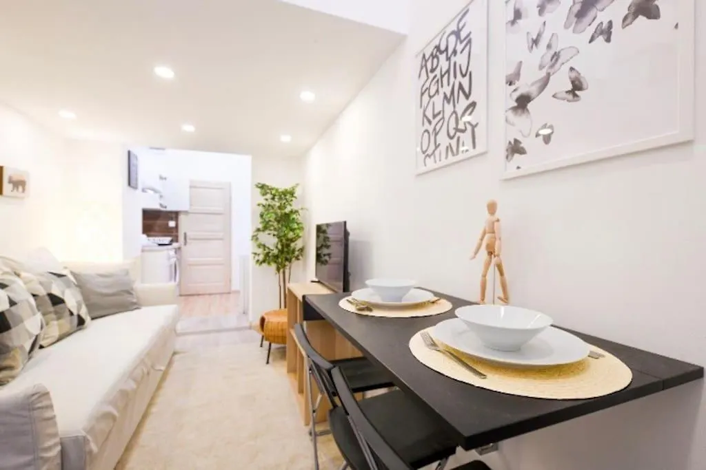 Apartman 1 Bedroom Flat In Nyar Str., Central Budapest Magyarország